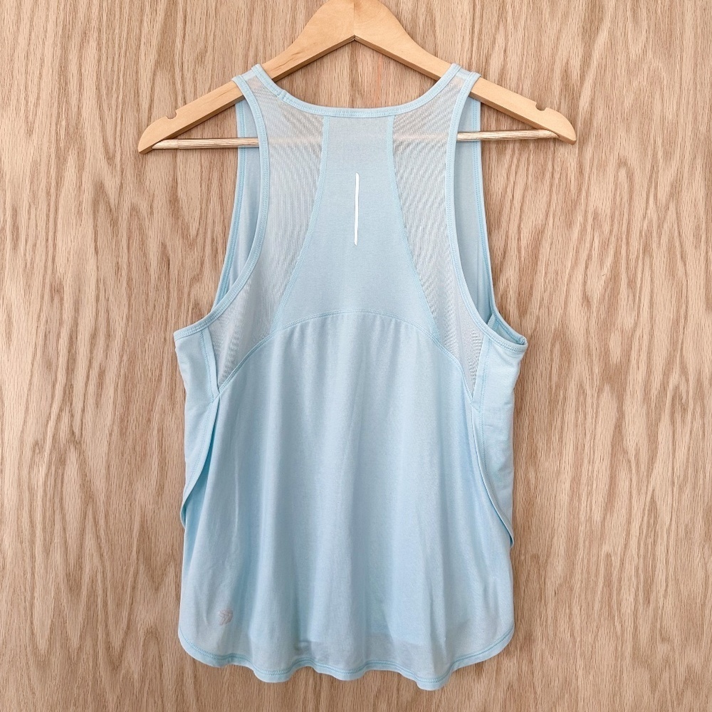 All In Motion Blue Athletic Split Hem Tank Top - Picture 3 of 5